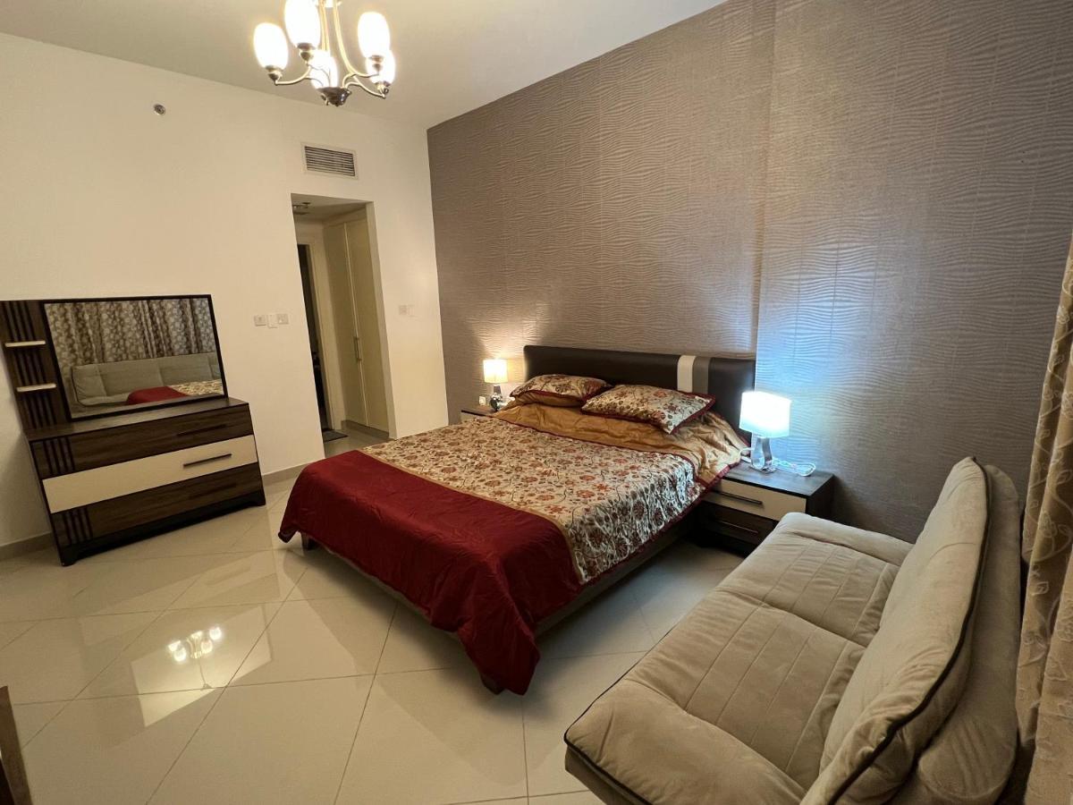 Large Size One Bedroom Apartment With Sea View Abu Dabi Dış mekan fotoğraf