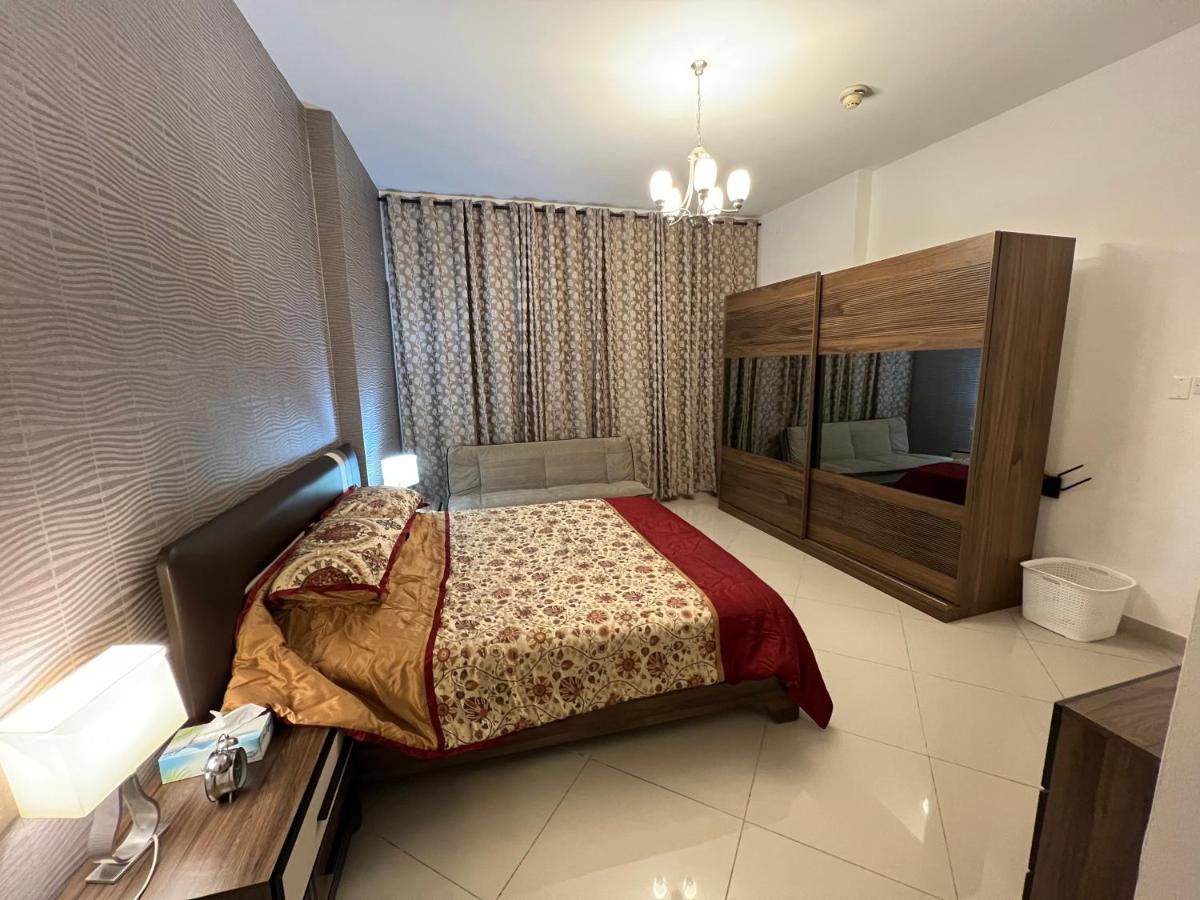 Large Size One Bedroom Apartment With Sea View Abu Dabi Dış mekan fotoğraf