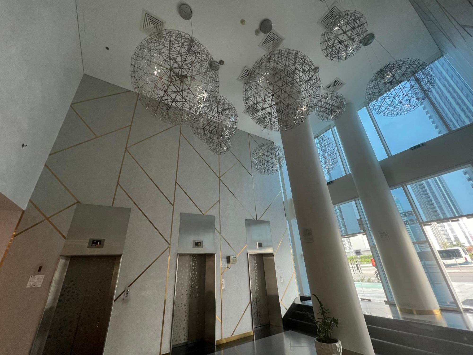 Large Size One Bedroom Apartment With Sea View Abu Dabi Dış mekan fotoğraf